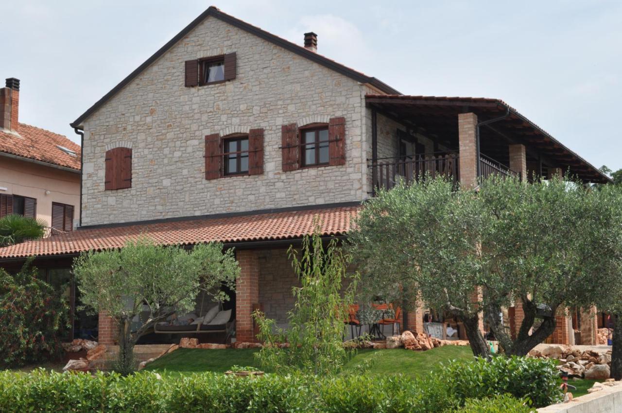 Apartments Oliva Fiorini Exterior photo