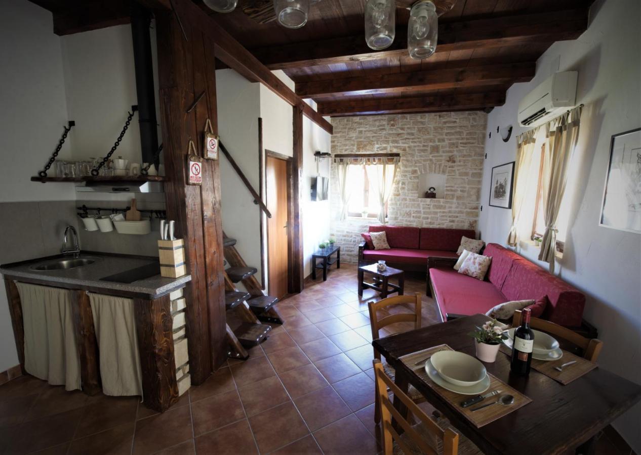 Apartments Oliva Fiorini Exterior photo